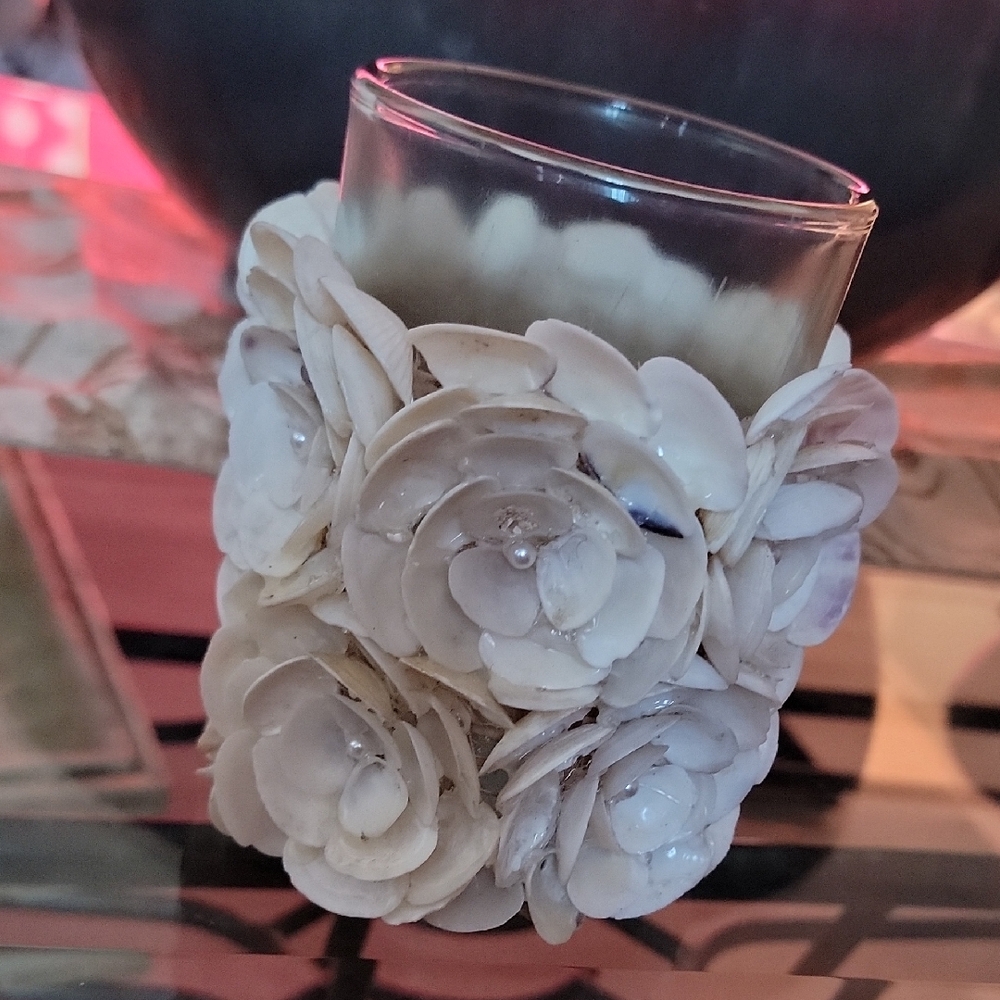 Elegant Cream Floral Candle Holder